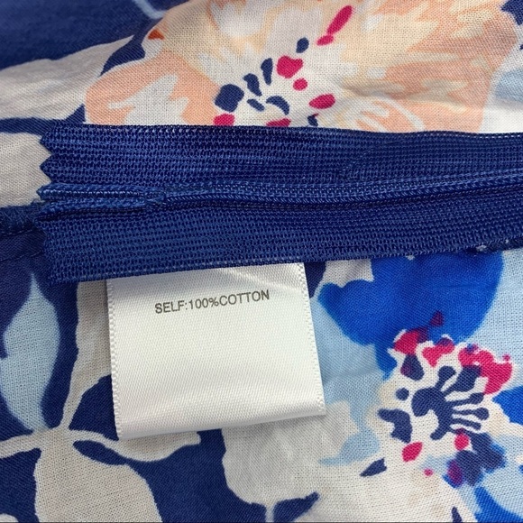 Jane and Delancey Floral Top - Picture 6 of 6